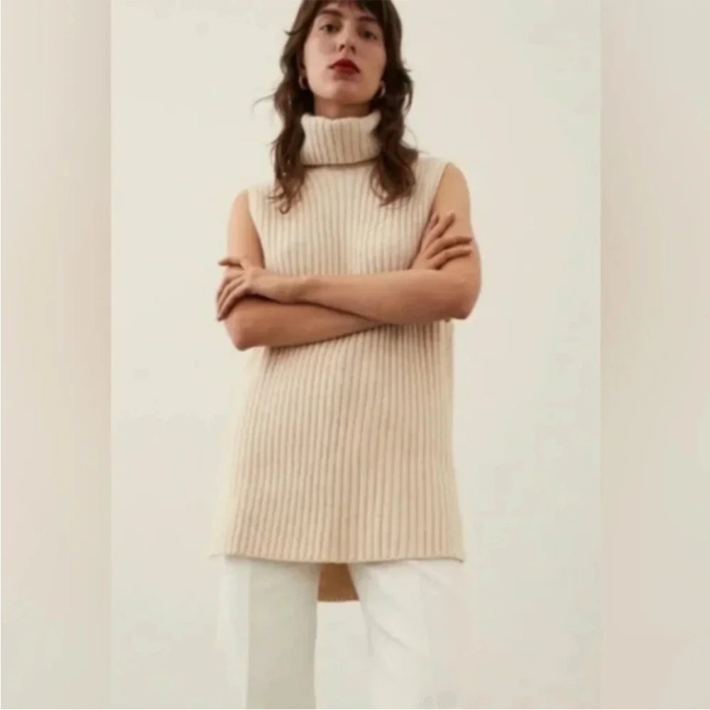 H&M Women's Turtleneck Sweater Sleeveless Wool Blend Vest Tan Size XXL‎